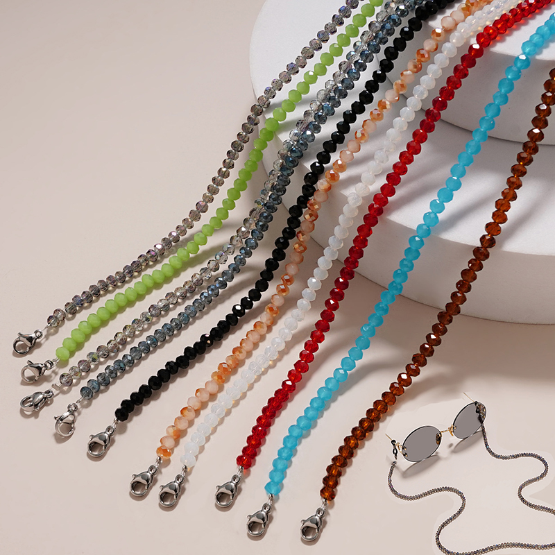 Kryształowy łańcuszek do okula – Mask Chain Holder recenzja i cena